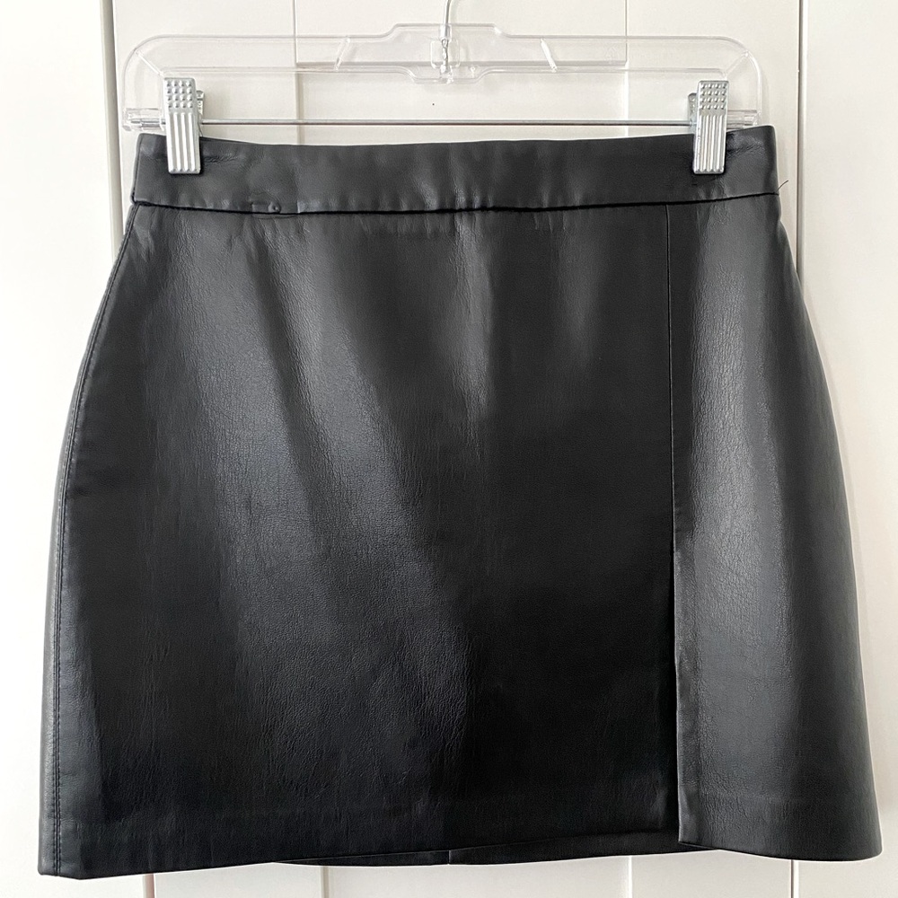 Aritzia, Wilfred, Leather Skirt
